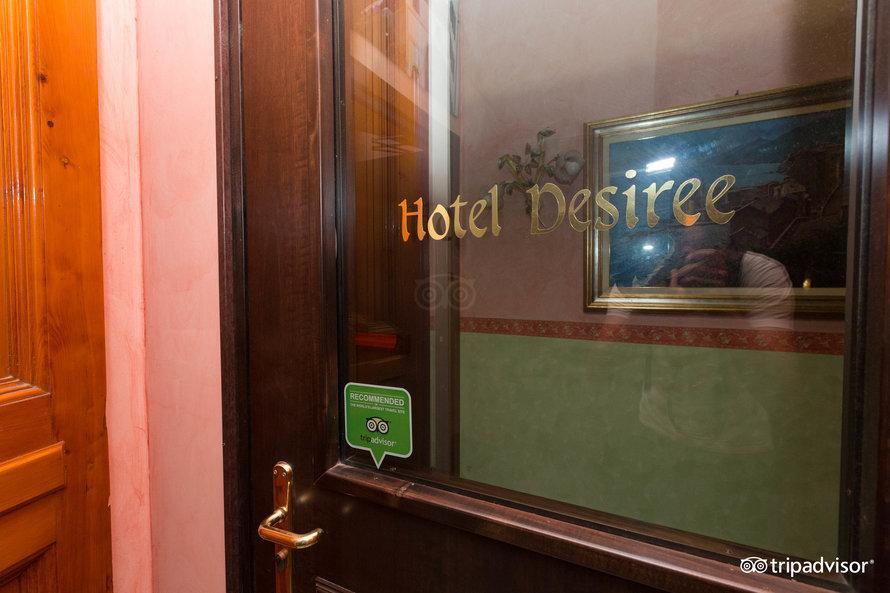 โฮเทล เดไซรี Hotel ฟลอเรนซ์ ภายนอก รูปภาพ